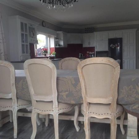 Killarney Farm House. Luaran gambar